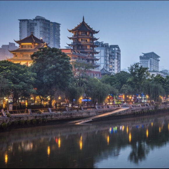 Meet your Posher, Mona - Picture 1 of 1